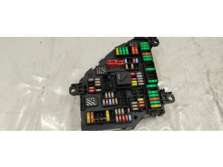 Pojistková skříňka 9264923 BMW M5 2012