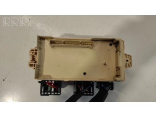 Блок предохранителей OA180238, 4966   Mitsubishi Pajero    