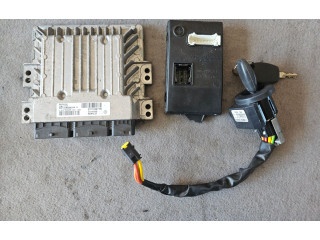 Блок управления двигателя 237102277R, S180095106A   Dacia Duster