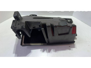 Блок предохранителей 284B07078R Renault Clio V