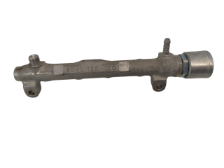 Топливная рампа 04L089G Audi A5 Sportback 8TA для двигателя CNHA