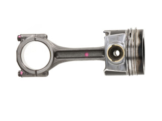 Шатун 04L105401A Volkswagen Transporter - Caravelle T6