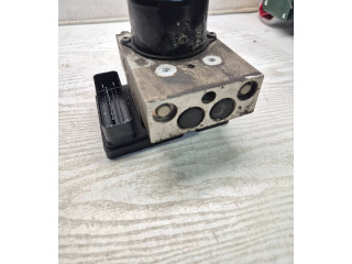 Блок АБС 8671224, 5WK84002 Volvo V70 2000 - 2004 года