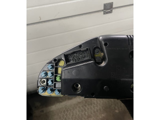 Přístrojová deska  Mercedes-Benz C W202 1997 87001311, 110008558  