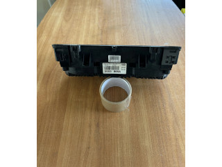 Панель приборов Volkswagen Caddy