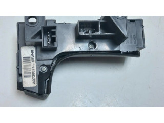 Кнопки рулевого колеса