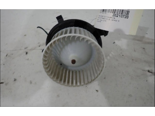 Вентилятор печки    272102302R   Renault Twingo III