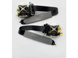 Третий рядный ремень безопасности Mercedes-Benz GL X164  2006 - 2012 года A1648600585, A1648600685      