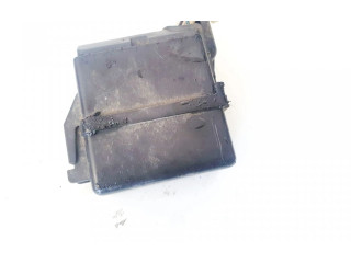 Pojistková skříňka Subaru Legacy 2012