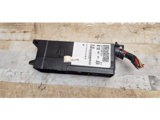 Pojistková skříňka 3B0NK0100, AV6T14K131AB Ford C-MAX II 2013