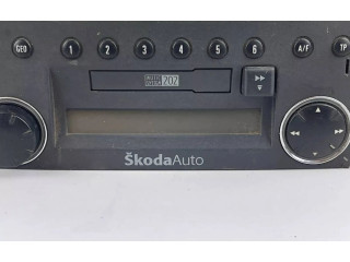 Радио/ проигрыватель CD/DVD / навигация 6Y0035152A Skoda Fabia Mk1 (6Y)