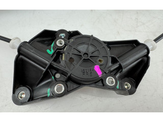 Моторчик заднего дворника 3E22B4    Toyota Yaris Cross