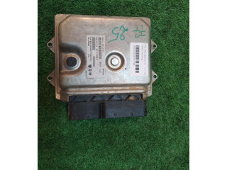 Блок управления двигателем Блок управления 55266281 Opel Combo D