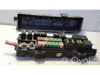 Pojistková skříňka 04671167, 56006707 Chrysler 300M 1999