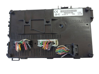 Блок комфорта 281125487B, P8200387289 Renault Clio II