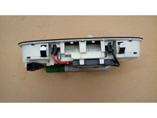 Фонарь освещения передних мест