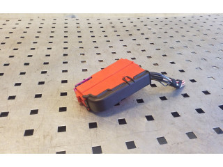   Pojistková skříňka 4F1941824B   Audi A5 8T 8F 2007