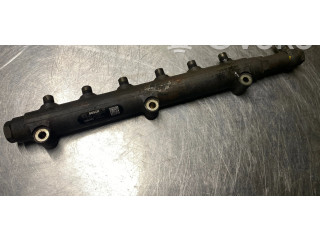 Vstřikovací lišta 8658252 Volvo S80