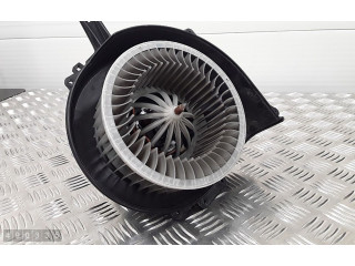 Вентилятор печки 6R2819015 Audi A1