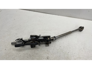 Крестовидная связь оси рулевого колеса