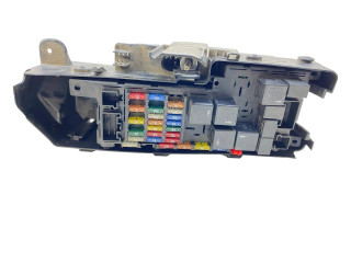 Блок предохранителей  08637726, 318709110   Volvo V70    