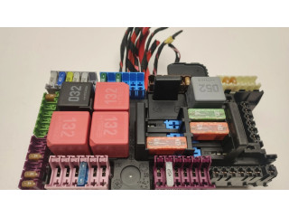 Pojistková skříňka A2059068501 Mercedes-Benz C W205 2016