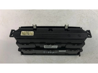 Экран/ дисплей / маленький экран