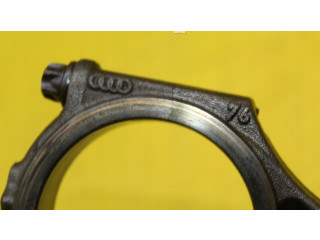 Píst    Audi A8 S8 D3 4E     