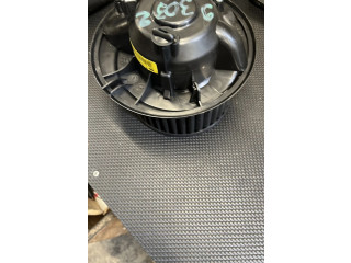 Вентилятор печки       Volkswagen Touran I