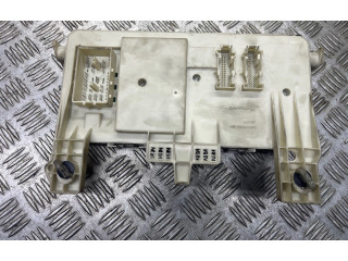   Pojistková skříňka 30728906, 03351756   Volvo S40 2006