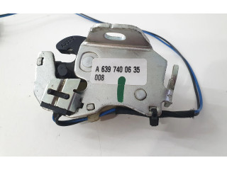 Zámek zadních dveří A6397400635 Mercedes-Benz Vito Viano W447 2019