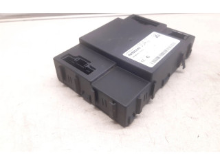 Блок комфорта 284B2 Nissan Navara D40