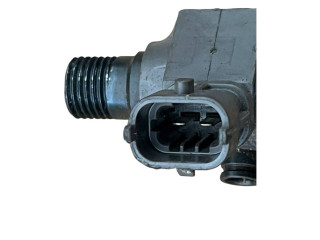 Vstřikovač 55490361, 05E00589 Opel Astra K