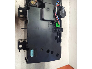 Блок управления климат-контролем 9452368, M6E25N00059   Volvo V70