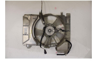 Электрический вентилятор радиаторов DENSO   Toyota Yaris   