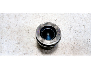 Поршень 81L97A12 Volkswagen Golf VI