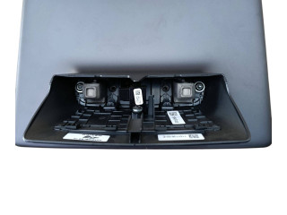 Дисплей    108954300J, 110506100J   Tesla Model 3