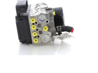 Блок АБС 4405053040, F0-0324G Lexus IS 200-300 1999 - 2005 года