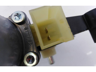 Передний двигатель механизма для подъема окон