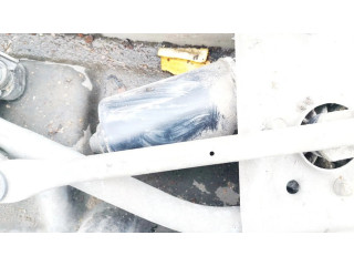 Моторчик дворников     Mercedes-Benz C AMG W204