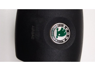Подушка безопасности водителя 61954050C, 5J0880201D Skoda Fabia Mk2 (5J)