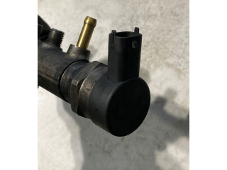 Vstřikovací lišta 30777554, 30777576 Volvo S80