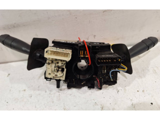 Ручка стеклоочистителей 8200058681 Renault Clio II