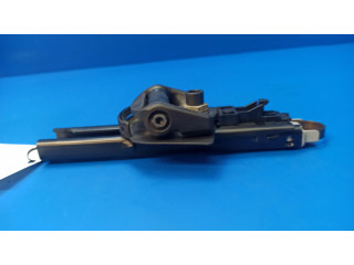 Регулятор высоты ремня безопасности