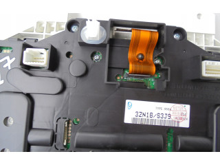 Přístrojová deska Nissan Pulsar 2014 3ZN1BS3J9