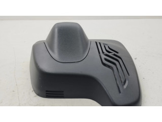 Другая деталь салона