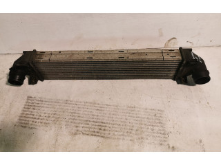 Интеркулер  31273909   Volvo V70 2.4