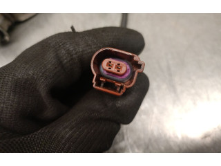 Vstřikovač 04L131113R, 04L131113R   Volkswagen Caddy    DFS 