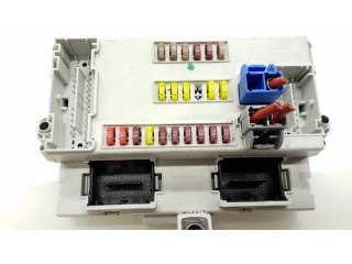 Блок предохранителей 50520758 Alfa Romeo Giulietta