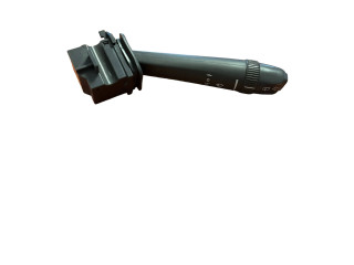 Ручка стеклоочистителей Volvo V70